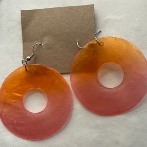 Lovely 2 toned orange pumpkin pink genuine capiz shell earring
